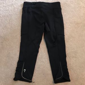 Ivivva Crop Leggings